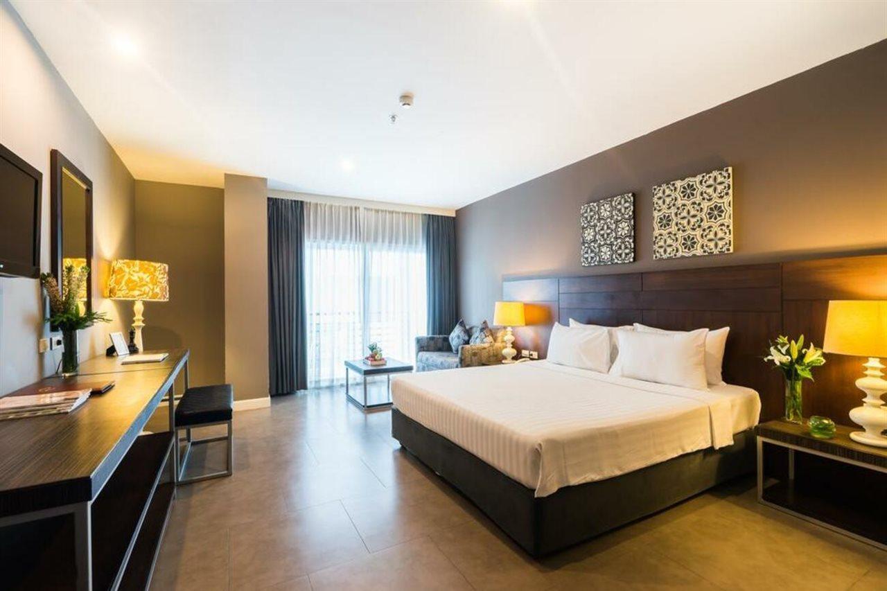 Sea Me Spring Tree Hotel (Adults Only) Pattaya Exterior foto