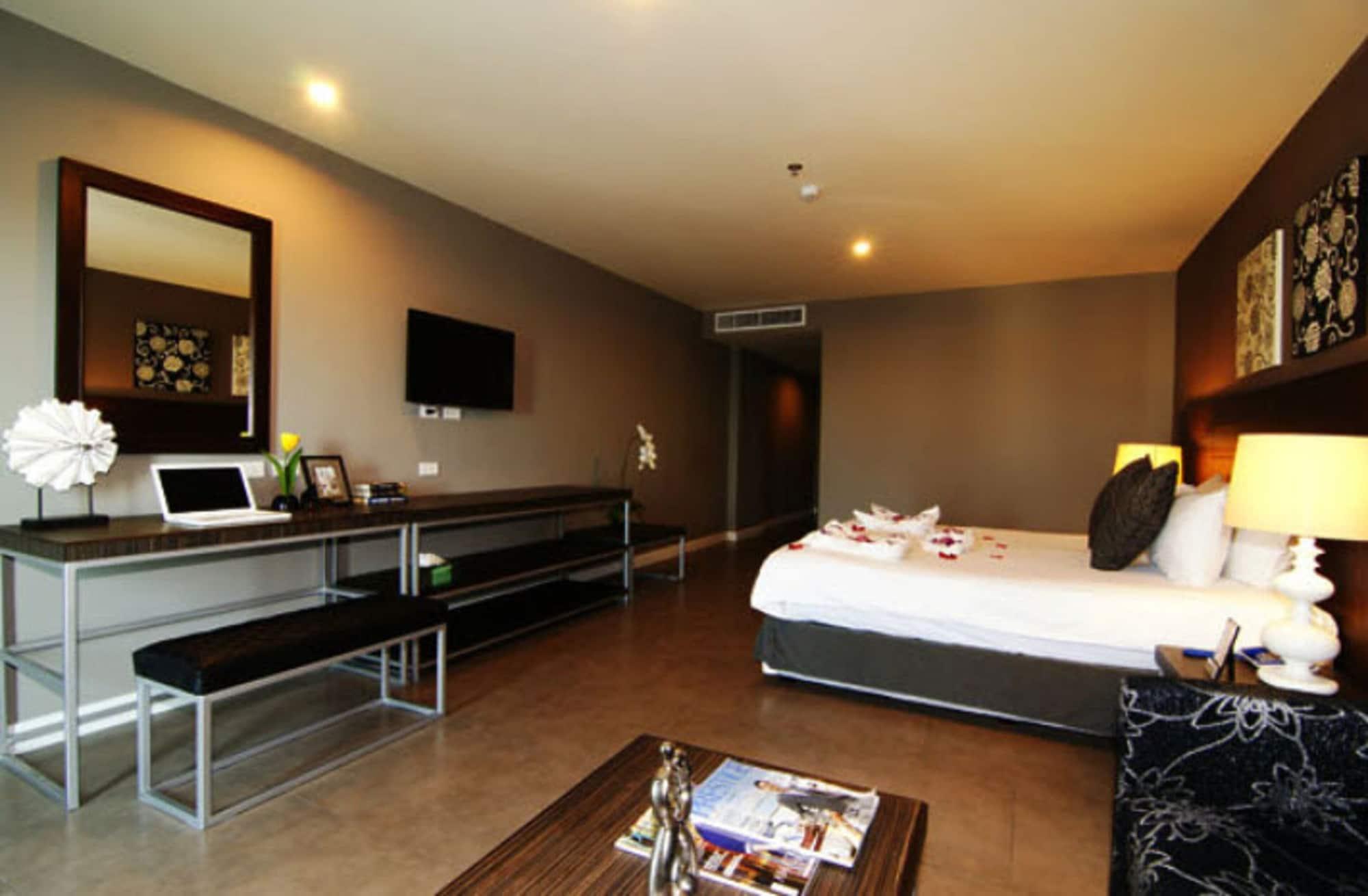 Sea Me Spring Tree Hotel (Adults Only) Pattaya Exterior foto