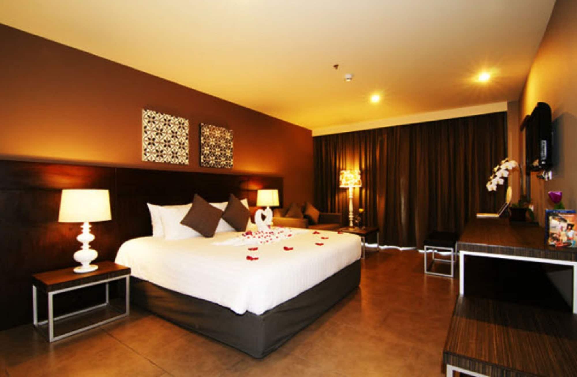 Sea Me Spring Tree Hotel (Adults Only) Pattaya Exterior foto